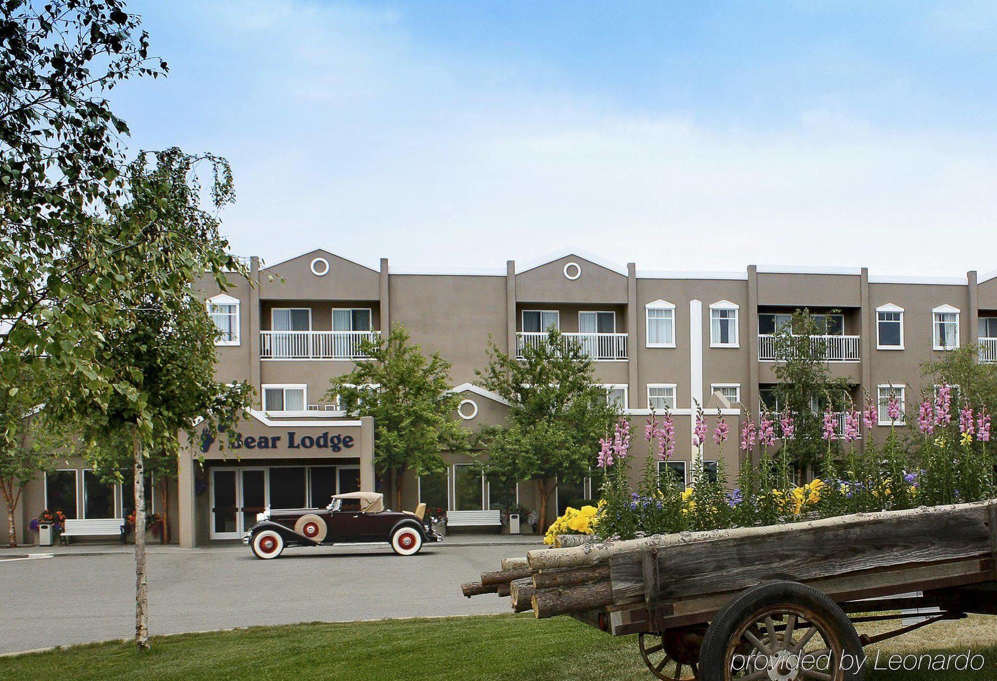 Bear Lodge Fairbanks Exterior photo